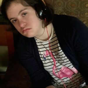 Meet your Posher, Beatriz